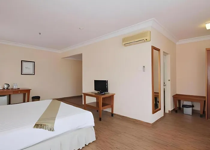 Nalendra Hotel